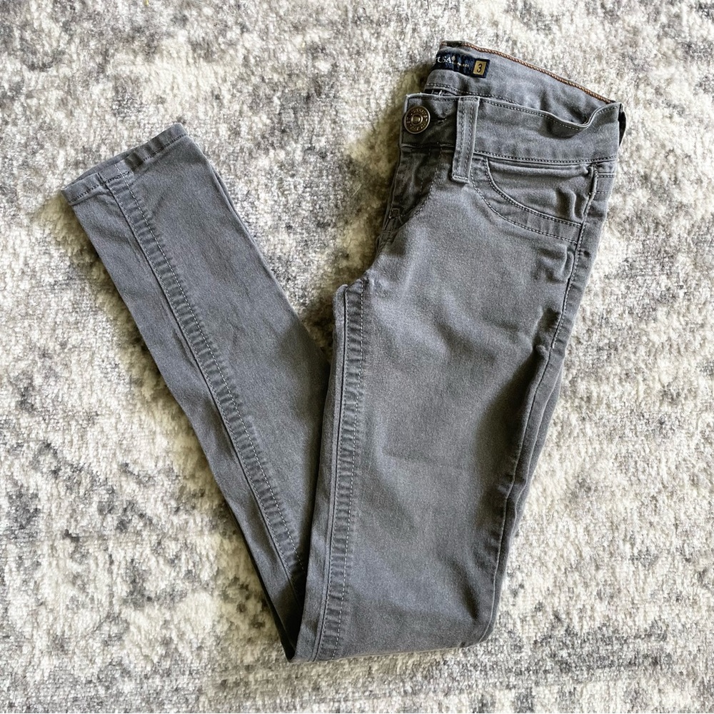 Grey skinny jeans